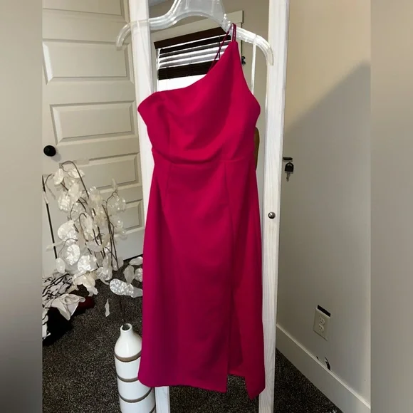 Hello Molly Pink One-Shoulder wedding guest Dress size small - Picture 3 of 6